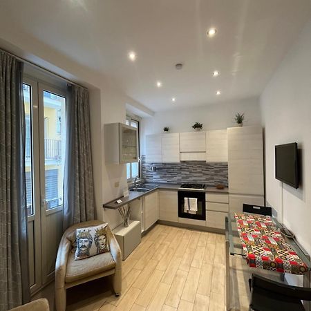 Avaja - Daria'S Apartment Таормина Экстерьер фото
