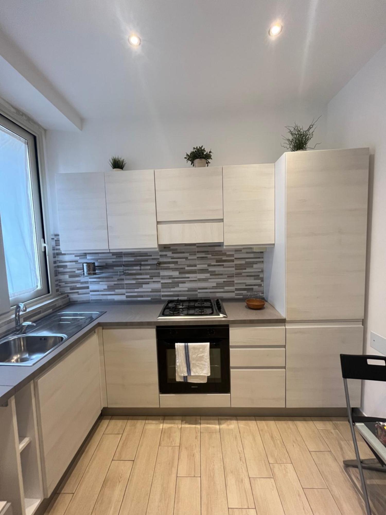 Avaja - Daria'S Apartment Таормина Экстерьер фото